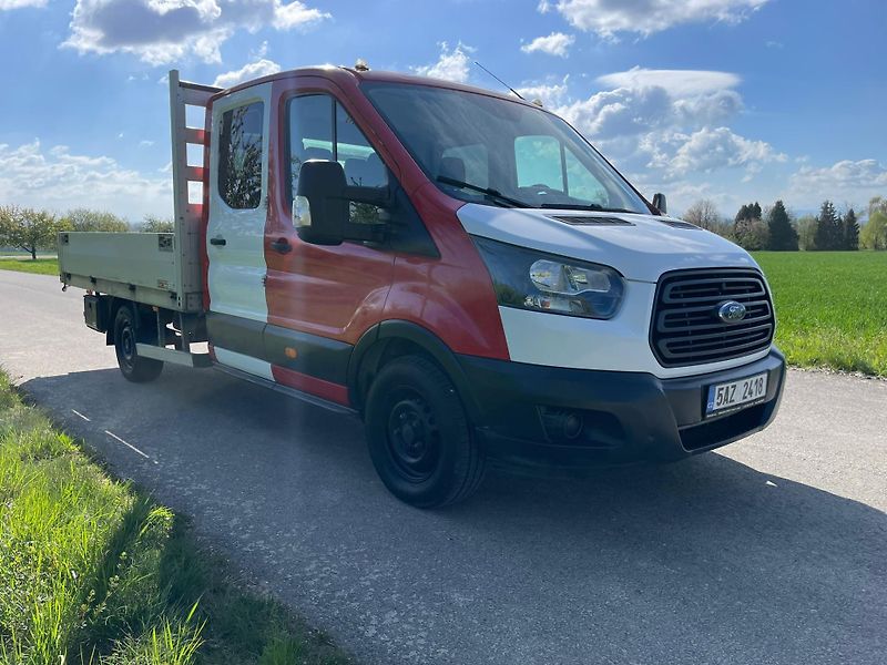 Ford Transit (2017) Rezervace - fotka 3 z 22
