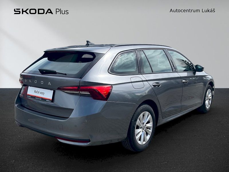 Škoda Octavia (2025) OCT.COMBI SELECTION 2,0 TDI 85 - fotka 2 z 30
