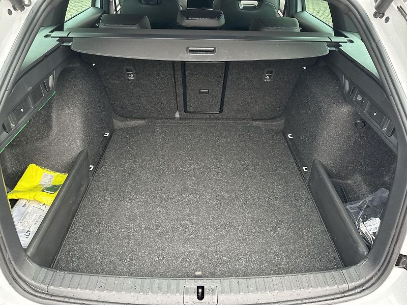 Škoda Octavia (2025) Combi 2.0 TDi DSG Sportline - fotka 30 z 36