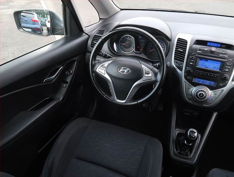 Hyundai ix20 (2011) 1.4 CVVT, Serv.kniha, nová STK - fotka 7 z 17