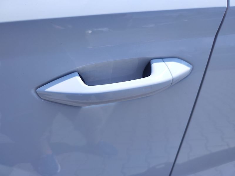 Škoda Octavia 2.0 TDI/85kW Style DSG - fotka 11 z 34