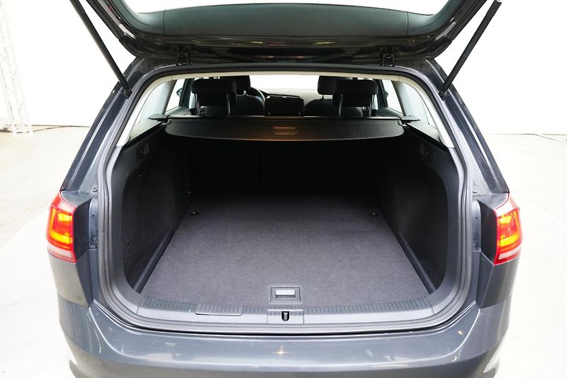 Volkswagen Golf - fotka 22 z 22