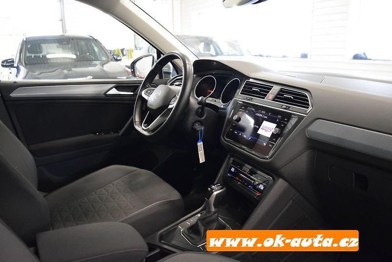 Volkswagen Tiguan 2.0 TDI DSG 110 kW 2021-DPH - fotka 32 z 53