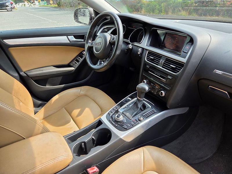 Audi A5 (2012) 2.0TDI Automat - necouvá - fotka 11 z 21