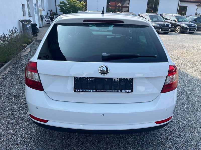 Škoda Rapid (2014) 1.2 TSI Serviska - fotka 3 z 22
