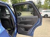 Volvo XC60 B4 2.0d 4X4 R-Design - náhled 28