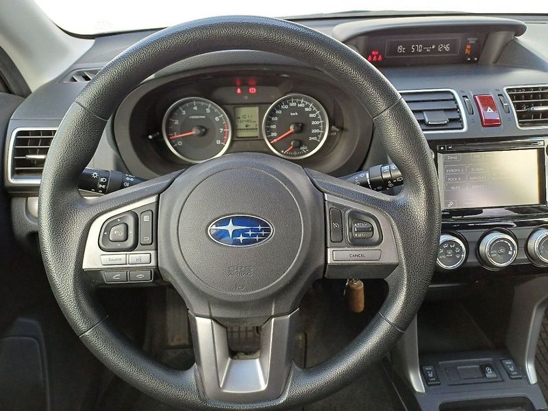 Subaru Forester Active 2,0i 110 kW 6MT 1. maji - fotka 13 z 25