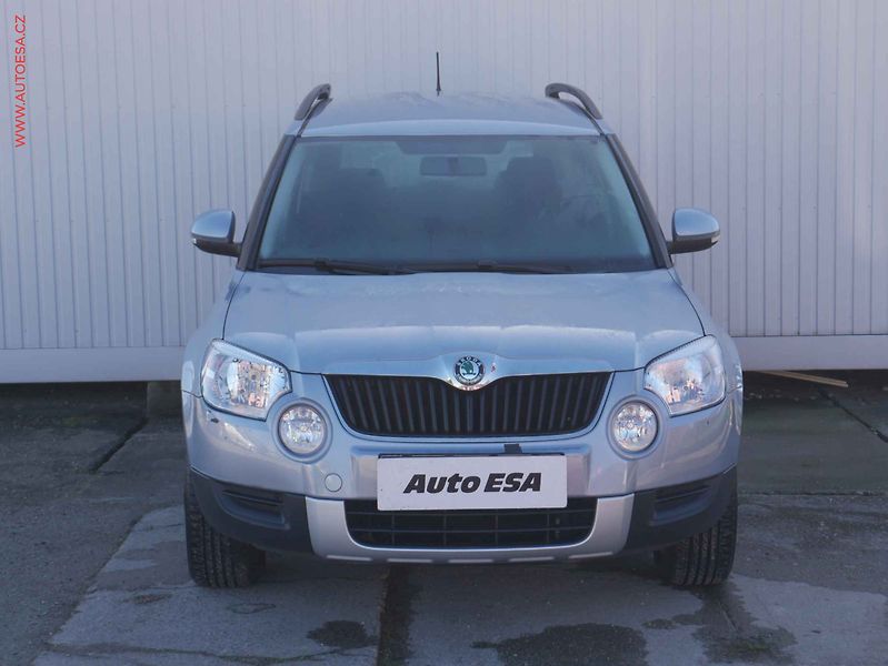 Škoda Yeti (2011) 1.4TSi, 2.maj,ČR, AC, TZ - fotka 2 z 15