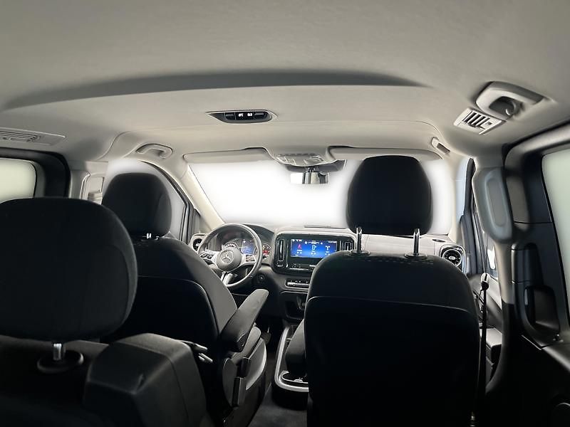 Mercedes-Benz Vito 119 CDI 4x4 Tourer SELECT - fotka 21 z 23