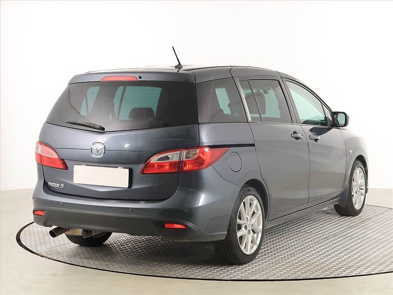 Mazda 5 (2012) 1.8, Tempomat, Park. senzory - fotka 5 z 21