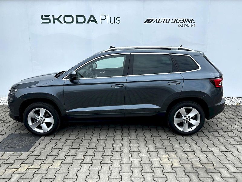 Škoda Karoq (2022) 1.5 TSI 110kW DSG Style - fotka 3 z 35