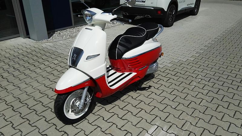 Peugeot Django 125 (2026) - fotka 9 z 11