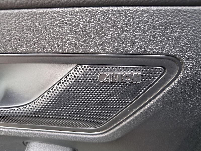 Škoda Karoq (2020) 2,0TDi DSG 4x4 SPORTLINE NAVI - fotka 16 z 48