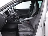 Škoda Superb 2,0 TDI 147kW DSG CZ Sportline - náhled 12