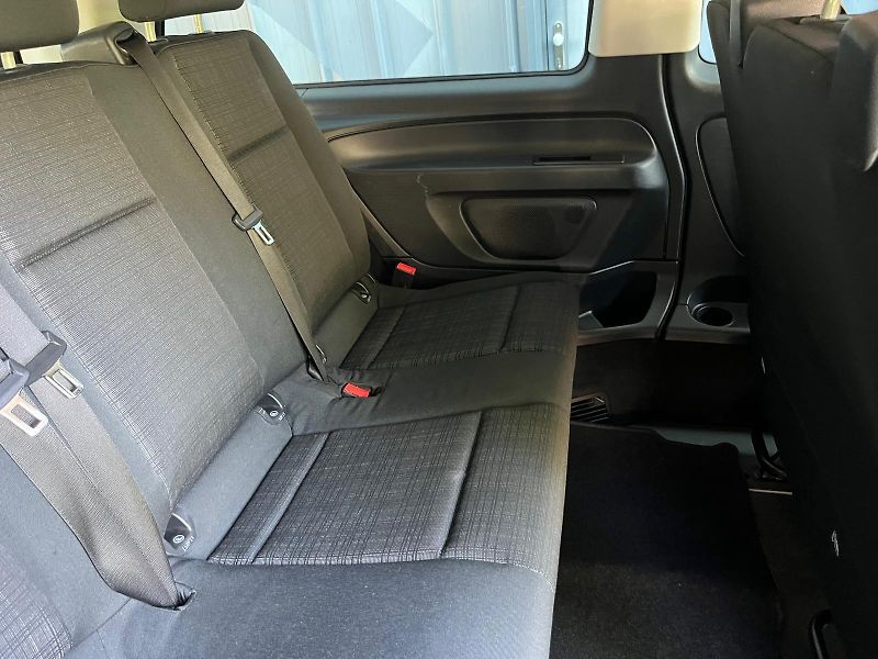 Mercedes-Benz Vito 2,2 CDi Tourer / 9-místný /  - fotka 13 z 15