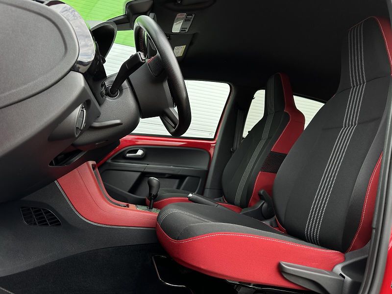 Škoda Citigo 1.0MPi Monte Carlo Automat ASG - fotka 12 z 36