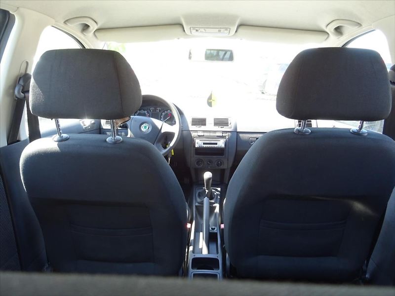 Škoda Fabia 1,4 - fotka 17 z 25