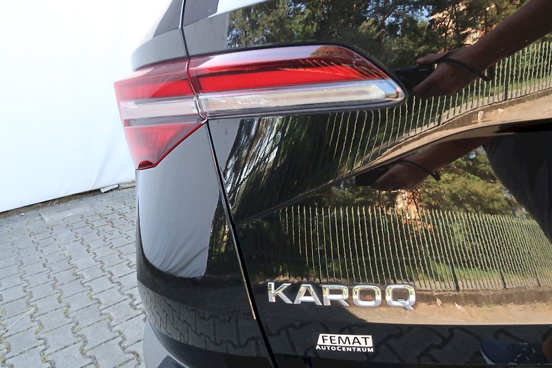 Škoda Karoq (2025) Top Selection 1,5 TSi/110 kW D - fotka 31 z 33