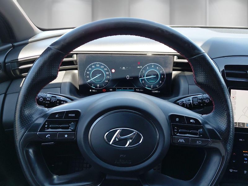 Hyundai Tucson (2023) 1,6 T-GDi 110 kW N-line - fotka 16 z 24