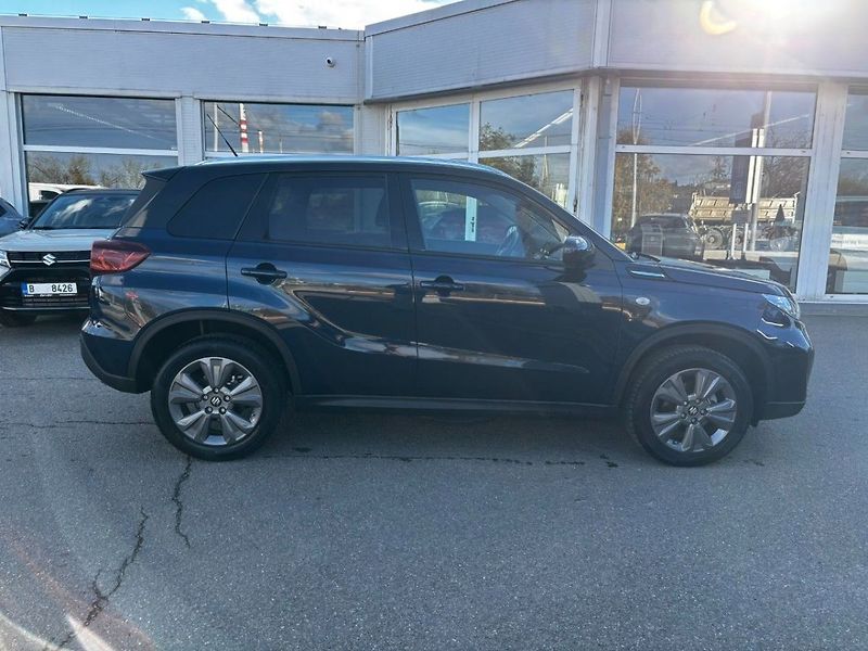 Suzuki Vitara Premium - fotka 8 z 13