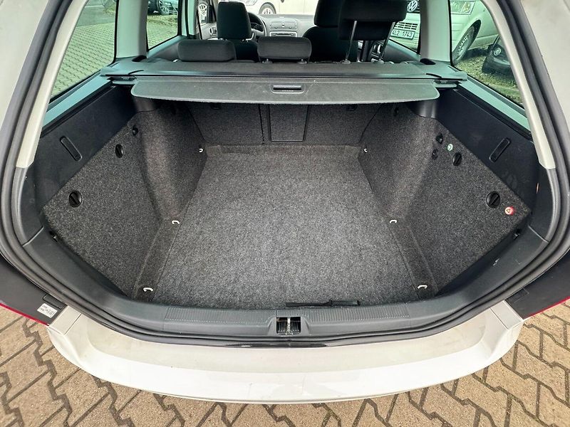 Škoda Octavia (2011) 1,2 TSI 77 KW 2. MAJ STK SK - fotka 37 z 50