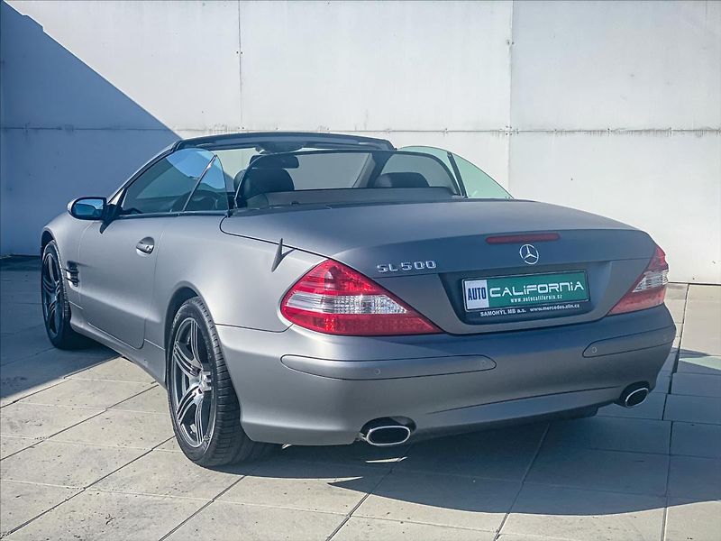 Mercedes-Benz SL 5,5 500 Navi, Bi-xenon, ČR - fotka 7 z 19