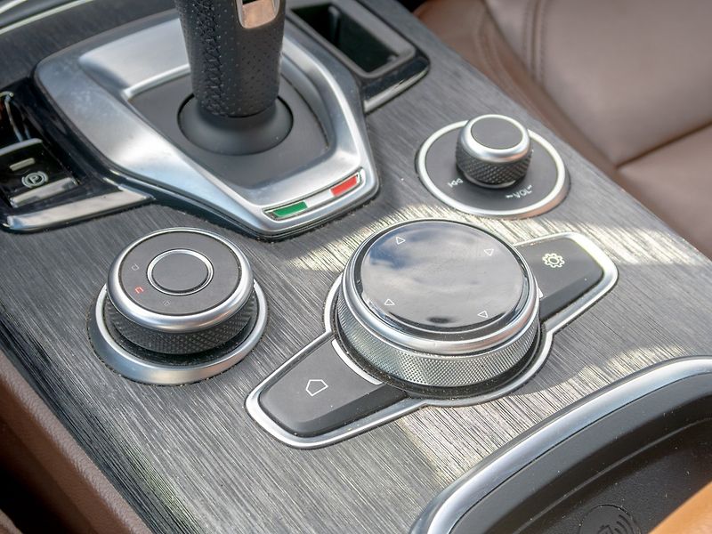 Alfa Romeo Stelvio (2021) FL 2.0JTD 140KW H/K – ROZVODY - fotka 26 z 53