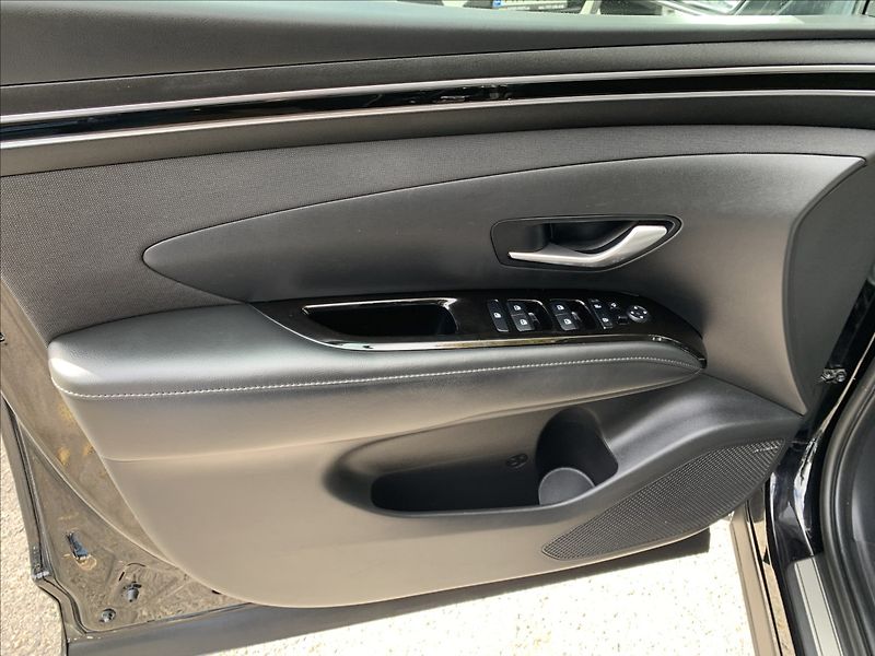Hyundai Tucson 1,6 T-GDI AUTOMAT,ČR - fotka 12 z 23
