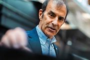 Držitel Zlatého volantu pro světovou osobnost motorsportu, pětinásobný vítěz 24 hodin Le Mans a jezdec formule 1 Emanuele Pirro.