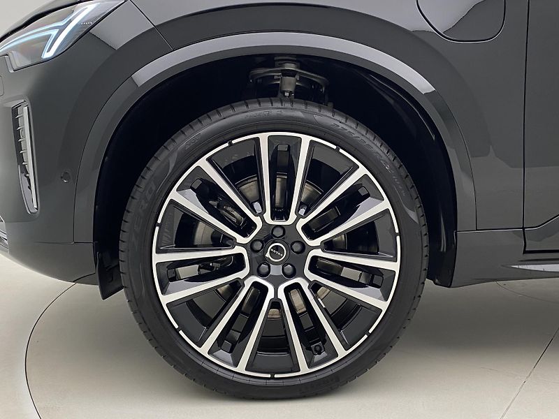 Volvo XC90 (2026) T8 AWD Plug-in BRIGHT ULTRA - fotka 18 z 77