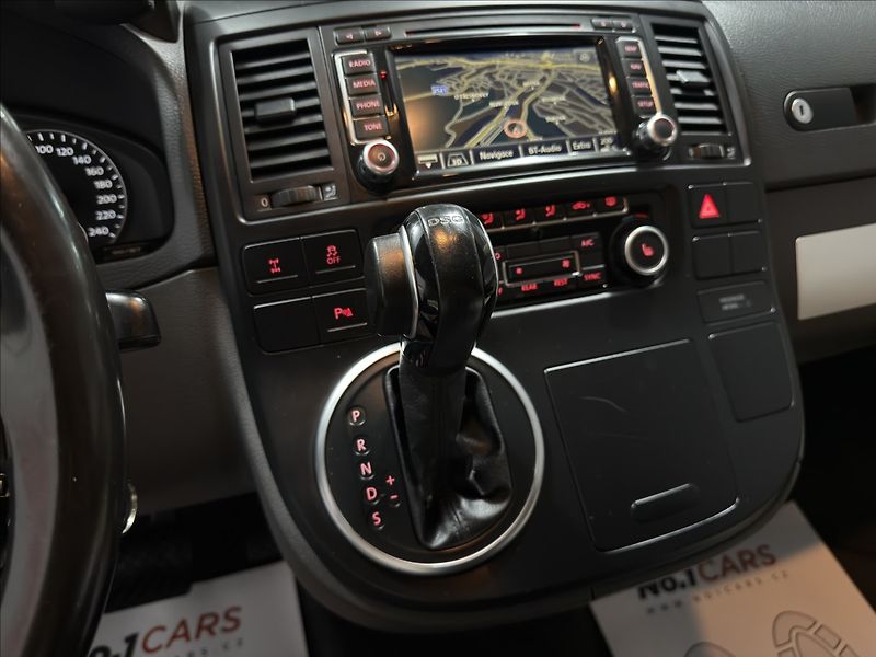 Volkswagen Multivan 2,0   TDI DSG 4M INDIVIDUAL - fotka 17 z 45