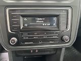 Volkswagen Caddy (2018) MAXI 2,0TDi 7 míst pěkný stav! - náhled 37