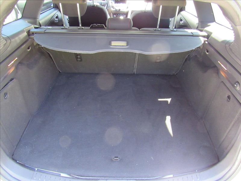 Ford Focus 1,5 Ecoboost 134kW ST-Line - fotka 25 z 28
