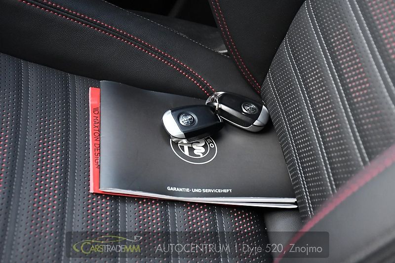 Alfa Romeo Stelvio 2.0T Q4 206KW TRIBUTO ITALIANO - fotka 48 z 50