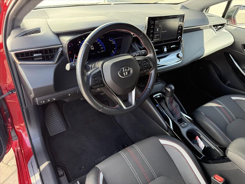 Toyota Corolla 1,8 GR sport - fotka 7 z 20