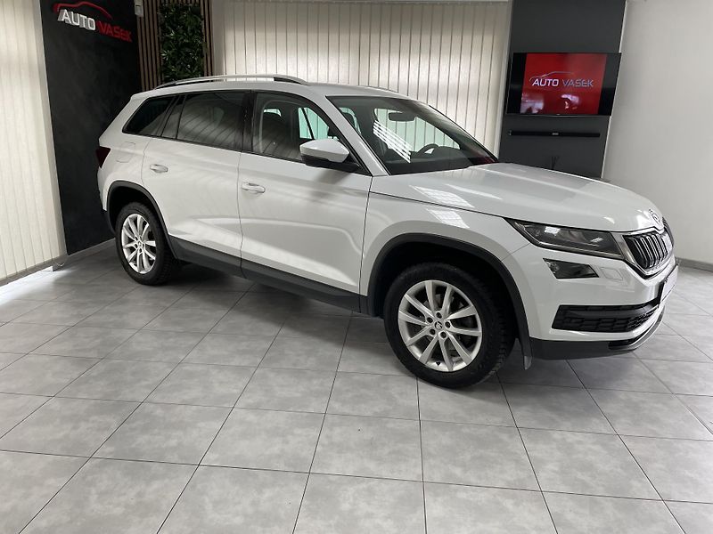 Škoda Kodiaq 2.0 TDi ČR 4x4 DSG REZERVACE  - fotka 2 z 31