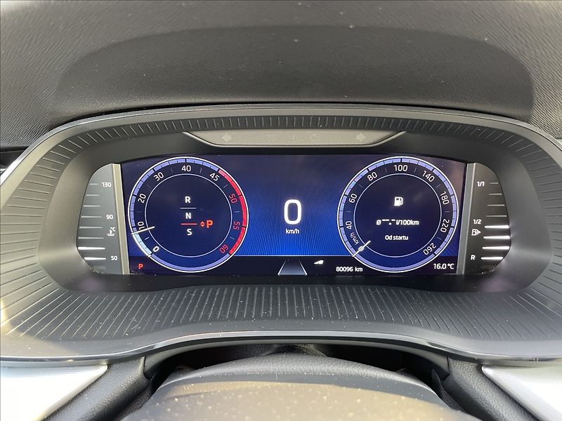 Škoda Octavia 2,0 TDI 110KW DSG STYLE ČR. - fotka 11 z 30
