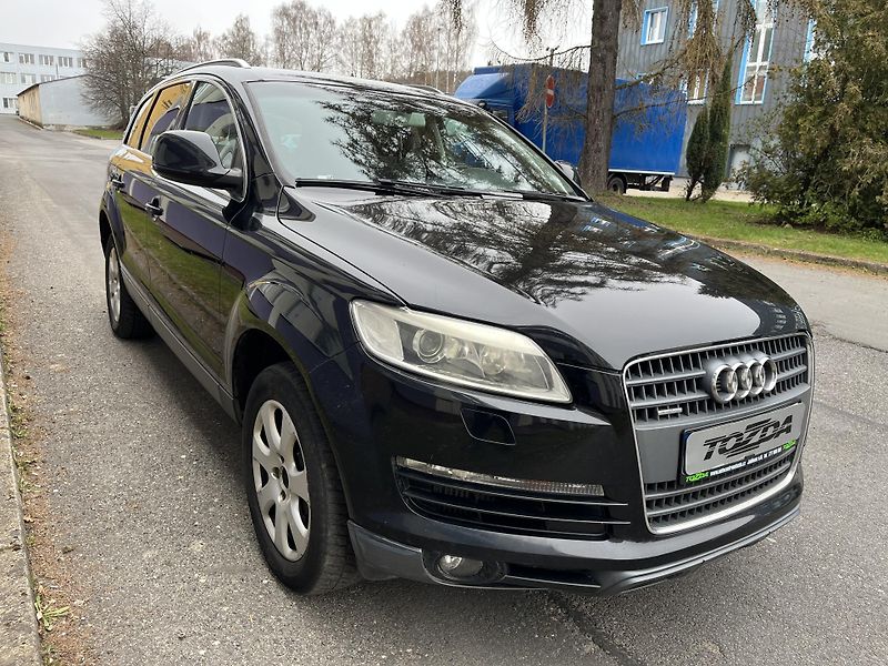 Audi Q7 3,0 TDI V6 Quattro - fotka 6 z 34