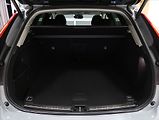 Volvo XC60 2,0 B4 AWD PLUS DARK 1. MAJ ČR - náhled 49