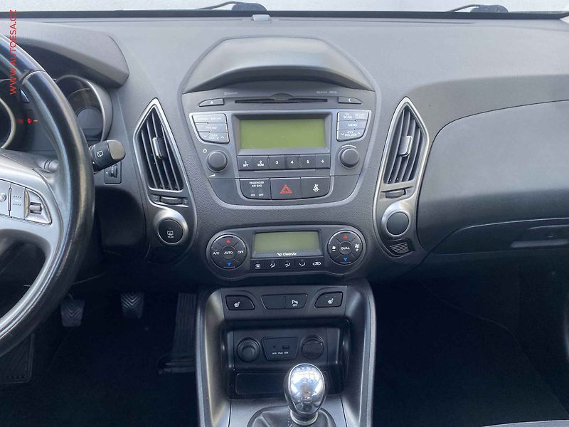 Hyundai ix35 (2014) 2.0CRDi 4WD, Fifa WorldCup - fotka 12 z 17