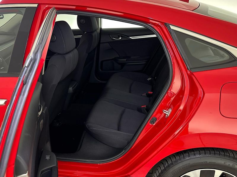 Honda Civic Comfort - fotka 8 z 27