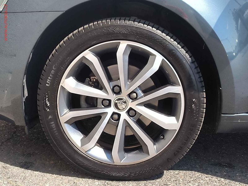 Škoda Octavia (2020) 1.5 TSi, Edition, DSG, TZ, - fotka 20 z 21