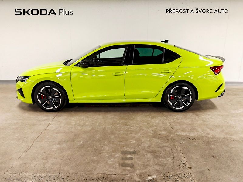 Škoda Octavia (2025) 2.0 TSI 195 kW DSG RS - fotka 3 z 31