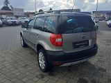 Škoda Yeti (2013) 1.2 TSI AMBIENTE - náhled 4