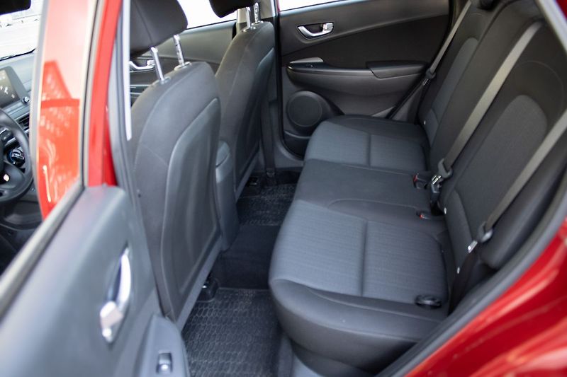 Hyundai Kona 145 kW, po servise, tažné, aut - fotka 33 z 35