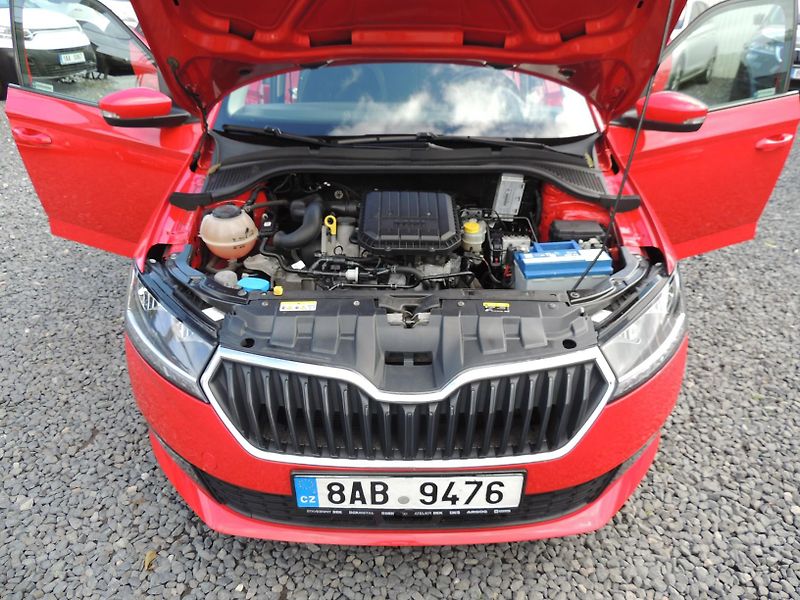 Škoda Fabia (2020) 1.0i,44kw,AMB,ČR,1maj.-21%DPH - fotka 29 z 46