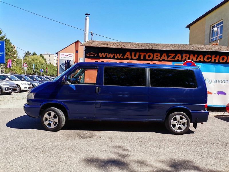 Volkswagen Caravelle (2003) 2.5TDi 75kw 8míst Long AC TZ - fotka 26 z 27