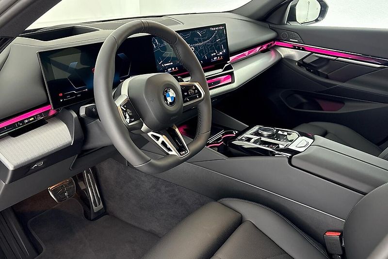 BMW Řada 5 řady 5 | 520d xDrive - fotka 6 z 24