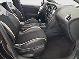 Citroën DS4 (2014) 1.6 e-HDi, po STK, Tažné - náhled 9