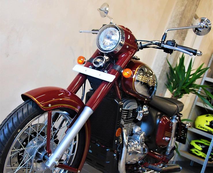Jawa 300 CL (2026) 350 CL - fotka 11 z 25